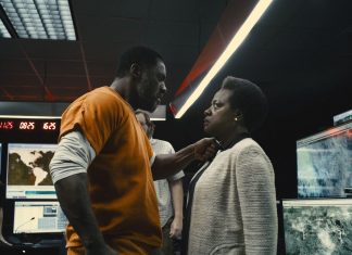 Idris Elba como o Sanguinário em O Esquadrão Suicida